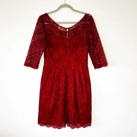Betsey Johnson Red Lace Dress Size 8 Holiday Party Fit and Flare Flirty Festive - Picture 2 of 7